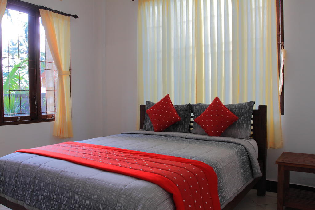 Dewa House Bisma Otel Ubud Oda fotoğraf